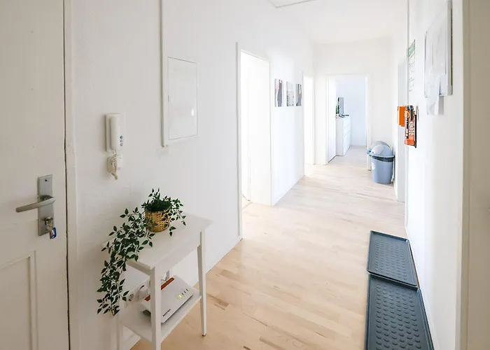 Appartement Modern & Chic With Balcony In Offenbach